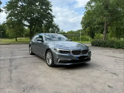 Gebraucht BMW 530e Luxury Line 252 PS (185 kW) 2019 Grau Limousine