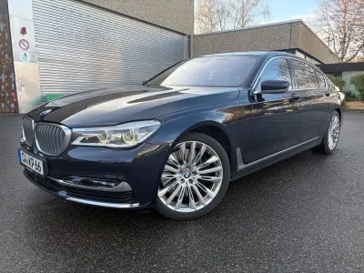 Gebraucht BMW M760 M Sport 609 PS (447 kW) 2018 Blau Limousine
