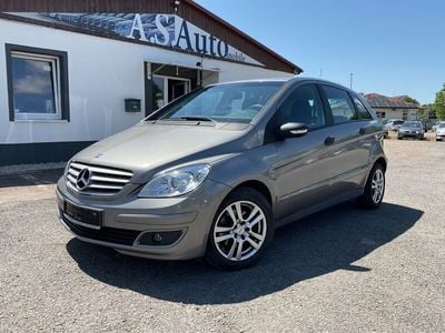 Mercedes B180