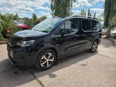 Gebraucht Peugeot Rifter GT 131 PS (96 kW) 2021 Schwarz Van / Kleinbus