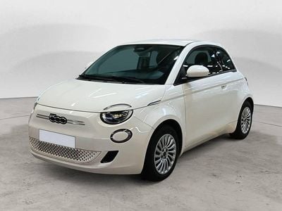 Gebraucht Fiat 500e Action 69 kW (95 PS) 2023 Ice white Kleinwagen