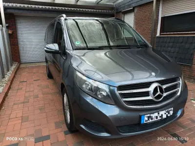 Gebraucht Mercedes V220 Edition 163 PS (119 kW) 2014 Grau Van / Kleinbus