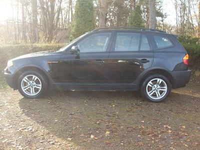Schwarz Gebraucht 2004 BMW X3 SUV | 3.475 € (Fairer Preis)