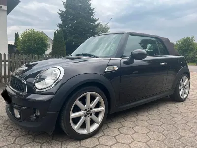 Używany Mini Cooper S Cabriolet 184 KM (135 kW) 2014 Brązowy Kabriolet