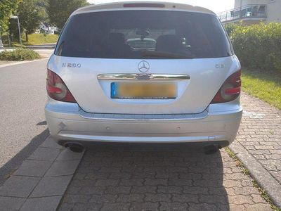 Mercedes R280