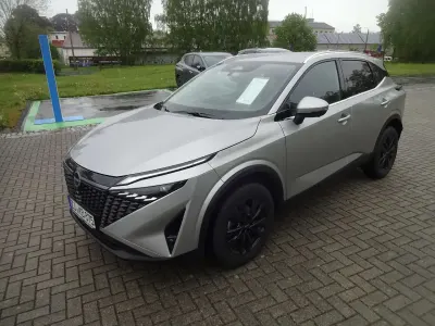 Gebraucht Nissan Qashqai Comfort 140 PS (102 kW) 2025 Silber SUV