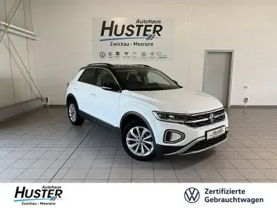 Gebraucht VW T-Roc Style 150 PS (110 kW) 2022 Pure white / deep black 7384 SUV