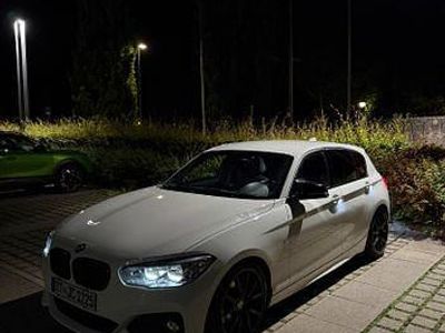 Gebraucht BMW 120 M Sport 184 PS (135 kW) 2017 Weiß Kleinwagen