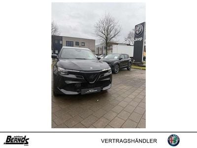 Neu Alfa Romeo GT Junior Ti 136 PS (100 kW) 2026 Nero tortona SUV
