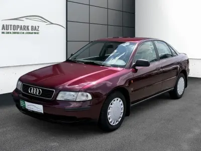 Gebraucht Audi A4 125 PS (91 kW) 1996 Rot Limousine