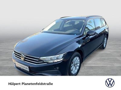 Gebraucht VW Passat Basis 122 PS (89 kW) 2024 Schwarz Kombi