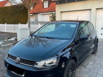Schwarz Gebraucht 2016 VW Polo LOUNGE Coupé | 9.500 € (Etwas zu teuer)