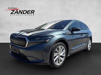 Quarzgrau Gebraucht 2021 Skoda Enyaq iV Loft SUV | 25.900 € (Fairer Preis)