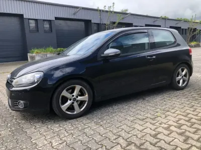 Usata VW Golf VI 140 CV (102 kW) 2010 Nero Utilitaria