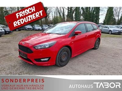 Second-hand Ford Focus ST-Line 120 CP (88 kW) 2017 Roșu Break