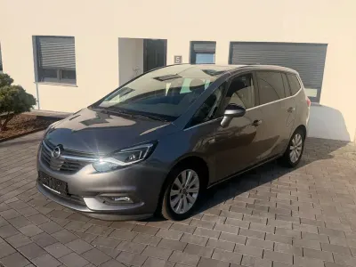 Gebraucht Opel Zafira Life Innovation 170 PS (125 kW) 2019 Grau Van / Kleinbus