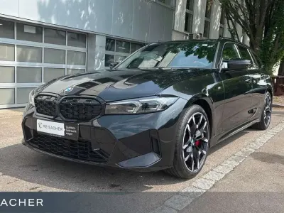 Gebraucht BMW 340 M Sport 374 PS (275 kW) 2025 Saphirschwarz metallic Kombi