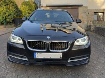 Gebraucht BMW 520 190 PS (139 kW) 2015 Schwarz Kombi