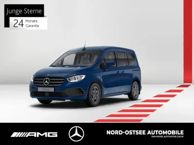 Gebraucht Mercedes T180 Style 131 PS (96 kW) 2023 Blau Van / Kleinbus