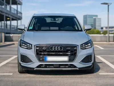 Gebraucht Audi Q2 150 PS (110 kW) 2022 Grau SUV