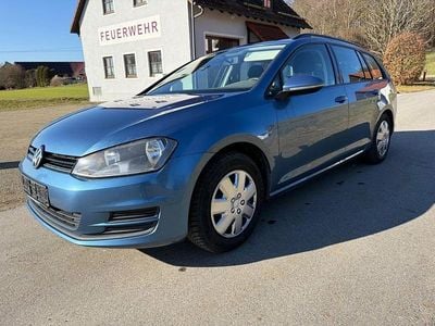 Gebraucht VW Golf VII Trendline 110 PS (80 kW) 2015 Blau Kombi