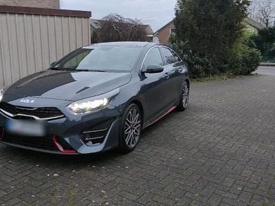 Kia ProCeed GT