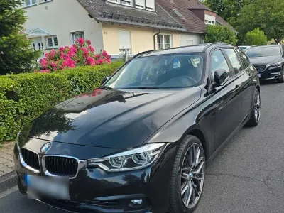 Gebraucht BMW 320 Sport Line 190 PS (139 kW) 2019 Schwarz Kombi
