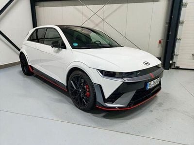 Weiß Gebraucht 2024 Hyundai Ioniq 5 SUV | 53.889 € (Fairer Preis)