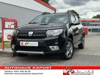 Gebraucht Dacia Sandero Ambiance 90 PS (66 kW) 2017 Schwarz Kleinwagen