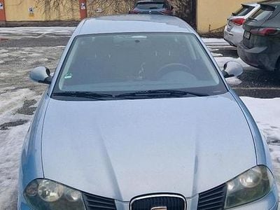 Blau Gebraucht 2005 Seat Ibiza Kleinwagen | 1.800 € (Fairer Preis)