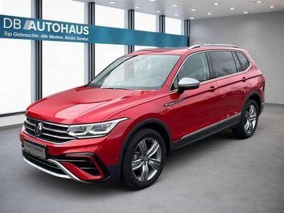 Usata VW Tiguan Allspace Elegance 150 CV (110 kW) 2024 Rosso SUV