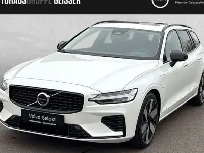 Second-hand Volvo V60 455 CP (334 kW) 2025 Alb Break