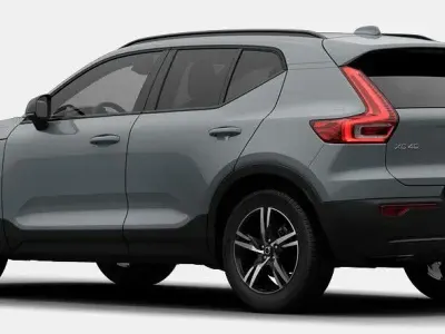 Nuova Volvo XC40 Plus 163 CV (119 kW) 2026 Grigio SUV