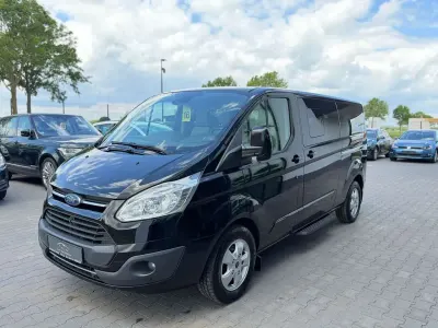 Gebraucht Ford Transit Tourneo Titanium 131 PS (96 kW) 2017 Shadow black Van / Kleinbus