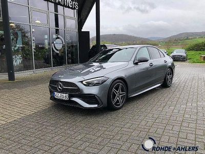 Grau Gebraucht 2023 Mercedes C200 AMG line Limousine | 44.599 €