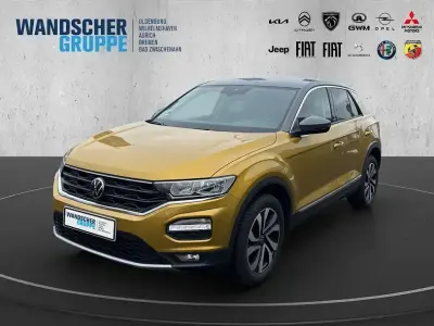 Usata VW T-Roc Active 110 CV (80 kW) 2021 Giallo SUV
