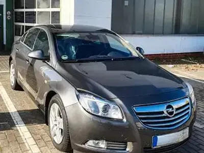 Gebraucht Opel Insignia Innovation 160 PS (117 kW) 2011 Grau Limousine