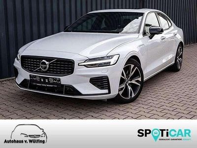 Gebraucht Volvo S60 R-Design 392 PS (288 kW) 2021 Crystal white Limousine