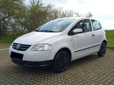 Usado VW Fox Style 54 CV (39 kW) 2005 Blanco Utilitario