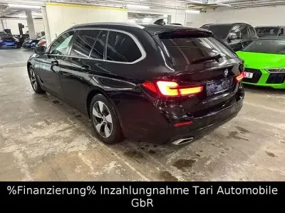 Gebraucht BMW 520 Sport Line 190 PS (139 kW) 2022 Schwarz Kombi