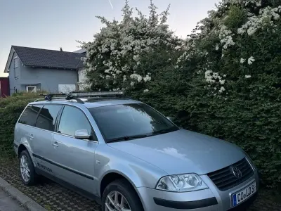 Gebraucht VW Passat 131 PS (96 kW) 2003 Silber Kombi