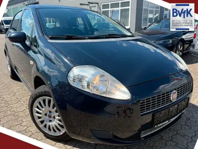 Gebraucht Fiat Grande Punto Active 65 PS (47 kW) 2009 Blau Kleinwagen