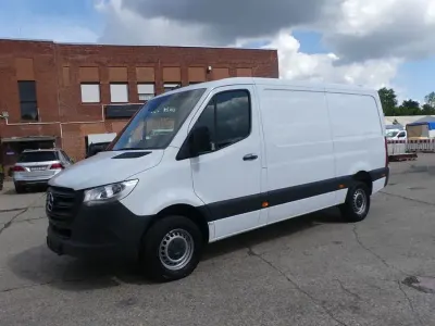 Gebraucht Mercedes Sprinter 163 PS (119 kW) 2020 Weiß Van