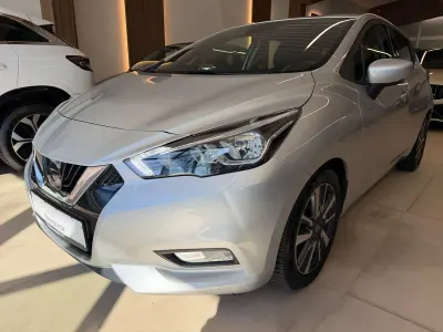 Gebraucht Nissan Micra 90 PS (66 kW) 2017 Silber Kleinwagen