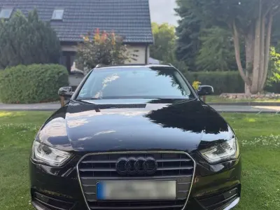 Gebraucht Audi A4 Attraction 150 PS (110 kW) 2014 Schwarz Kombi