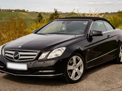 Gebraucht Mercedes E350 265 PS (194 kW) 2012 Schwarz Cabrio