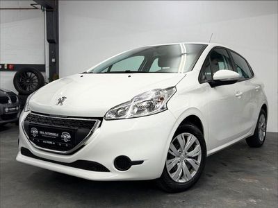 Gebraucht Peugeot 208 68 PS (50 kW) 2014 Weiß Kleinwagen