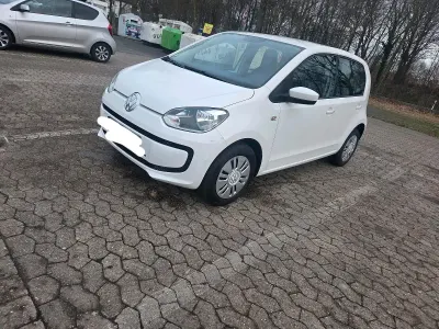 Używany VW up! 60 KM (44 kW) 2014 Biały Hatchback