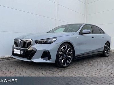 Gebraucht BMW i5 Comfort Edition 289 kW (394 PS) 2025 M brooklyn grau metallic Limousine