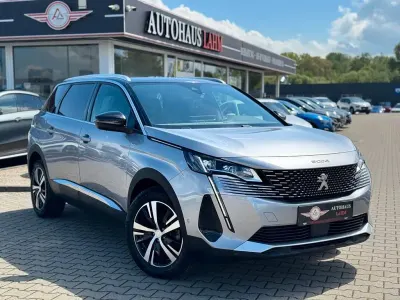 Gebraucht Peugeot 5008 GTi 131 PS (96 kW) 2023 Grau SUV